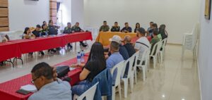 Alcaldía de Soledad fortalece acciones contra la extorsión en reunión con comerciantes y autoridades de seguridad