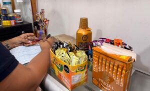 Alcaldía de Soledad y Policía Nacional incautan 919 productos sin registro Invima
