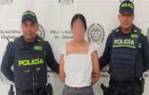 Capturan a presunta estafadora dedicada a la modalidad del “paquete chileno” en Barranquilla