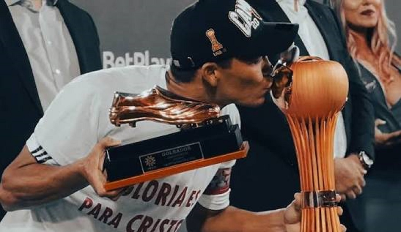 “Gracias, ídolo juniorista”: presidente del Junior informó sobre la no continuidad de Carlos Bacca