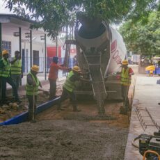 “La María sigue avanzando”: Alcaldía de Soledad adelanta la pavimentación de la calle 24