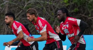 Con la creencia intacta de que la tormenta pronto pasará, Junior se alista para recibir a Santa Fe