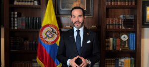 “Voy a defender la libre expresión y la libertad de prensa”: presidente electo Abelardo de la Espriella