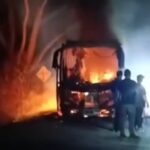 Hombres armados incineraron bus intermunicipal en una carretera del Tolima: disidencias serían responsables