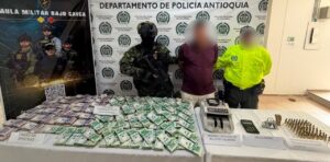 Señalado jefe financiero del Clan del Golfo fue capturado con $1.000 millones: “Quiso sobornar a una oficial”
