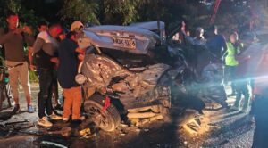 “El carro quedó completamente destruido”: aparatoso choque deja tres muertos en Zona Bananera, Magdalena