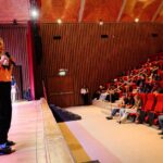 Escuela para la Vida: Alcaldía de Barranquilla certifica a 300 mujeres formadas en toma de decisiones y liderazgo
