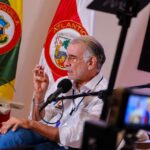 “Los extorsionistas quedarán sin posibilidades de seguir delinquiendo”: gobernador Verano destaca traslado de reclusos