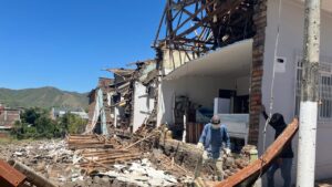 ¡Dolor! Autoridades en Valle del Cauca confirman muerte de seis niños tras desplome de su colegio por terremoto