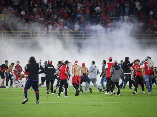 ¡Confirmado! América-Junior no se jugará en El Campín como castigo por los desmanes de los ‘barristas’ americanos