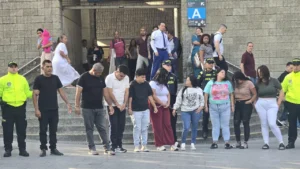 En Medellín desarticulan banda delincuencial de extranjeros: autoridades los deportarán, como lo ordenó el presidente De la Espriella