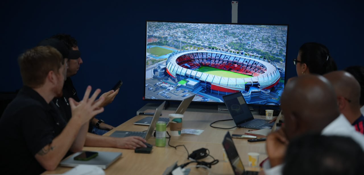CONMEBOL lanza elogio en su tercera visita al Metropolitano: “Albergará la mejor final de la Sudamericana en la historia”