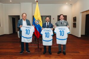 Presidente De la Espriella se reunió con máximo dirigente de la Conmebol y hablaron del buen avance del “Supermetro”