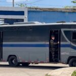 Arrancó el traslado de 20 reclusos desde Barranquilla: serán enviados a cárceles de Bogotá por orden presidencial