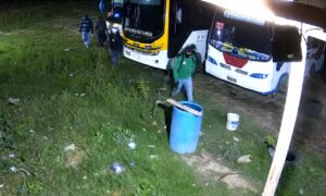 Millonario hurto en oficinas de empresa de buses en Malambo: delincuentes encapuchados amordazaron al vigilante