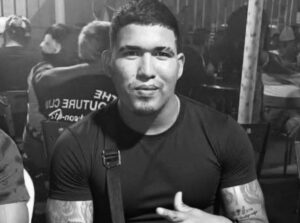 Familiares del joven Sebastián no salen del asombro por su muerte a bala en el barrio Mesolandia, Malambo