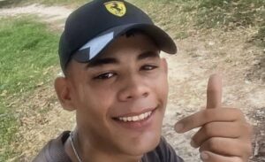 Iba a entregar un dinero en parque de El Manantial y desapareció: buscan a joven en Soledad