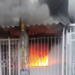 Pareja de esposos perdió todo lo que tenían tras incendiarse su casa en el barrio Los Robles, Soledad: ¡cortocircuito!