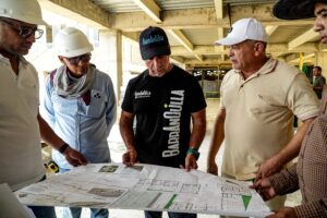 “La educación en Barranquilla es ejemplo nacional”: alcalde Char inspecciona obras de ampliación en la IED Pablo Neruda