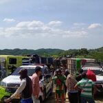 Bus que transportaba estudiantes chocó con una volqueta en Sucre: reportan varios estudiantes heridos y un muerto