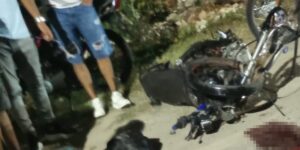 Tragedia en la vía a Juan Mina: dos personas murieron en accidente de motocicleta