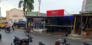 Criminales atentan contra administrador de un almacén de repuestos y lujos en el barrio El Bosque, en Barranquilla