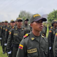 Policía Nacional buscaría incorporar 10.000 auxiliares al año y profesionalizarlos con contratos de hasta 5 años