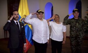 “Primer liberado de la Patria Milagro”: Luis vuelve con su madre en Norte de Santander tras 11 meses secuestrado