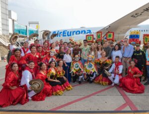 De la mano de Shakira, el Carnaval de Barranquilla llega a Madrid abriéndose paso en Europa con su vuelo directo