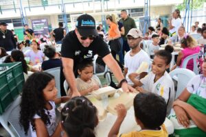 Alcaldía de Barranquilla ha entregado más de 13,7 millones de raciones de alimentos a población vulnerable en 2026