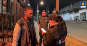 A prisión hombre señalado del feminicidio de menor hallada en una alcantarilla en Bogotá