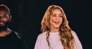 ¡En Barranquilla y Madrid se baila así!: Shakira lleva su tierra a Macondo Park en 12 conciertos