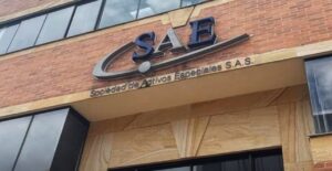 Fiscalía allanó sede de Activos por Colombia en Barranquilla por presunta corrupción y manipulación de información en la SAE