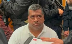 Del Comando Aéreo de Combate, en Malambo, partió el vuelo de extradición de alias Araña hacia Estados Unidos