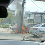 En el norte de Barranquilla, transformador cayó sobre carro parqueado y le incineró su parte delantera: ¿quién le responde?