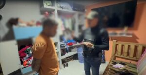 Allanamiento en Ciudad Caribe, Soledad, terminó con la captura de alias Orly, presunto jefe de zona de los Costeños