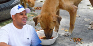 Concejal Alexis Castillo propone crear un banco de alimentos para animales en condición de calle en Barranquilla