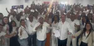 Más de 500 personas se certifican en seguridad privada gracias a iniciativa de Alexis Castillo y Federico Ucrós
