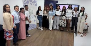 Alianza transformadora de vidas: cuatro jóvenes de Siape y San Salvador reciben becas para construir un mejor futuro