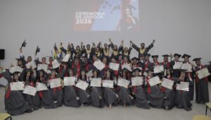 Orgullo U PCA: 498 nuevos profesionales le cumplen al país en una emotiva jornada de grados