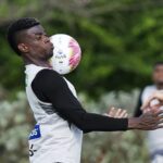 Junior sigue entrenando, “poniéndole el pecho” a la difícil situación, pero férreo en hacer lo que muchos dudan: ¡clasificar!