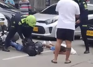 ¡Como persecución policial de película de Hollywood! Capturaron a dos presuntos atracadores en el barrio El Golf, Barranquilla