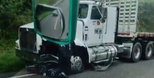 Trágico accidente vial en la Cordialidad: motociclista murió tras ser arrollado por tractomula, a la altura de Baranoa