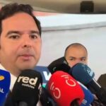 Senador Carlos Meisel lanza propuesta de referendo para recortar el tamaño del Estado y fortalecer las regiones
