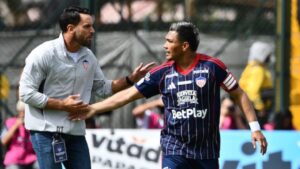 “Aún hay posibilidades, hay vida”: Viera y Teo no se ‘bajan del bus rojiblanco’, ¿y usted, juniorista?