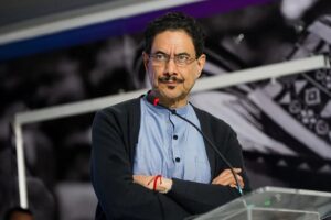 Senador Iván Cepeda destacó las marchas de este miércoles y criticó el decreto expedido por el Gobierno nacional
