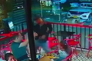 “Ya ni salir a comer se puede”: atracan a un hombre en restaurante de Ciudad Mallorquín, Puerto Colombia