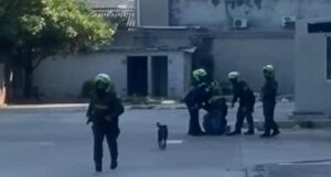 Más detalles del tiroteo en San Isidro, Barranquilla: la reacción policial dejó a uno de los supuestos atracadores herido