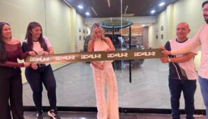 iCaur llegó al Meridian Golf con una inversión de $200 millones y dos SUV que apuestan por la movilidad eléctrica