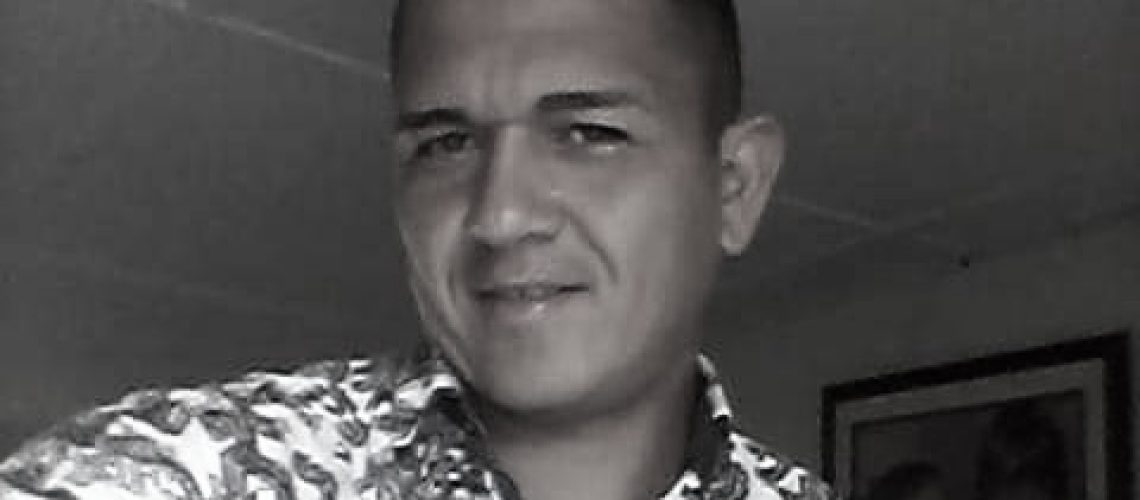 0C347A12-B5B9-4371-9F77-CCD0DE42E8D0